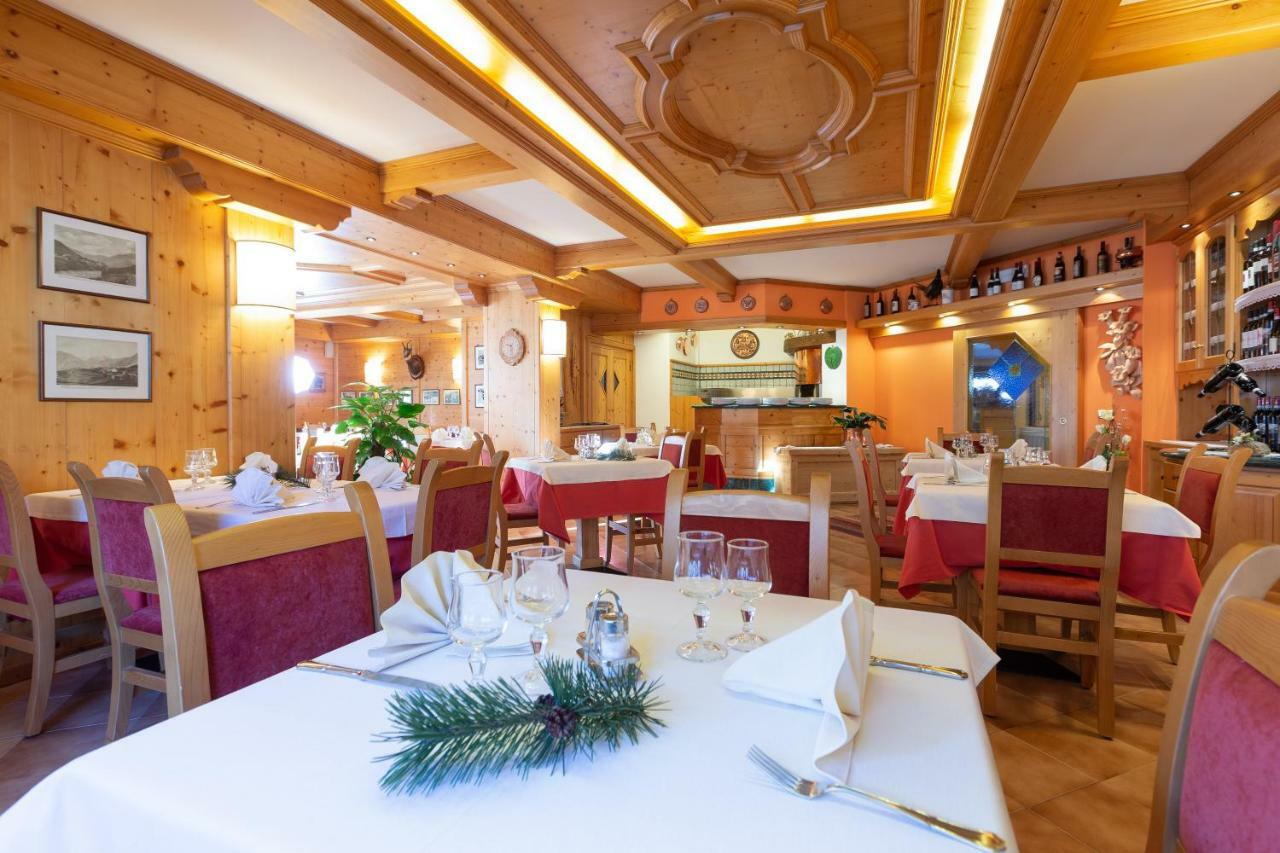 Hotel I Rododendri Valfurva Esterno foto